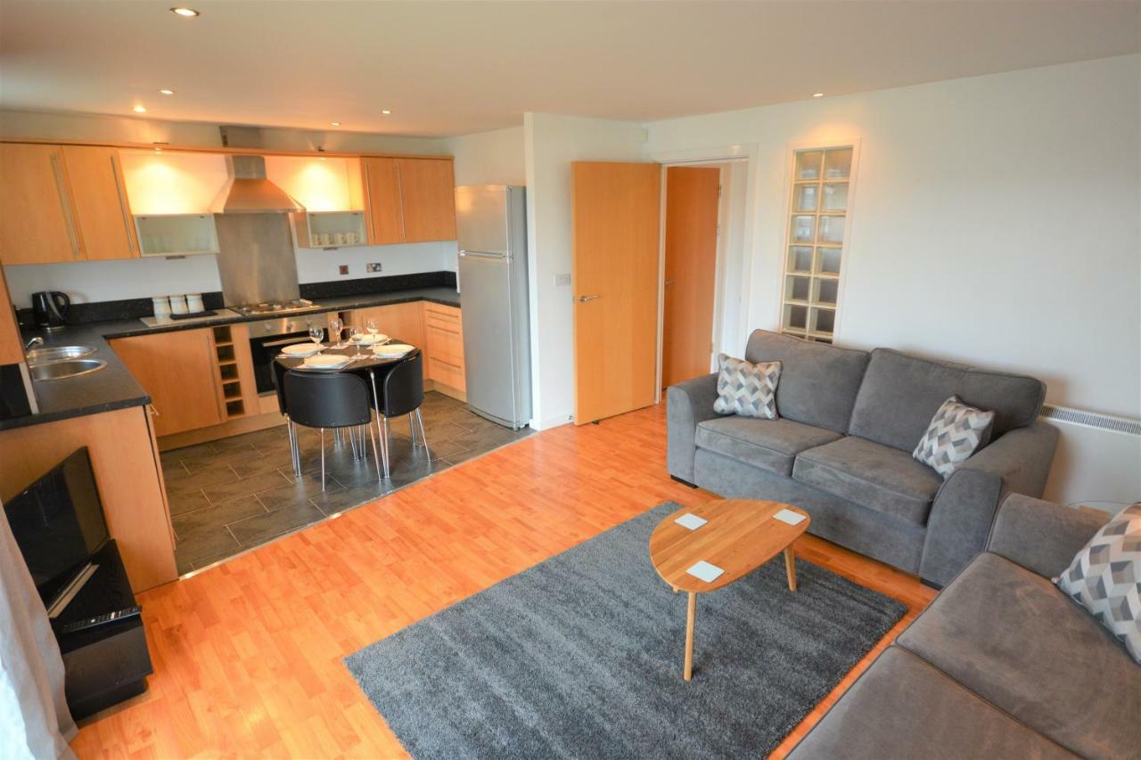 Coastal Apartments - Wales Swansea Dış mekan fotoğraf