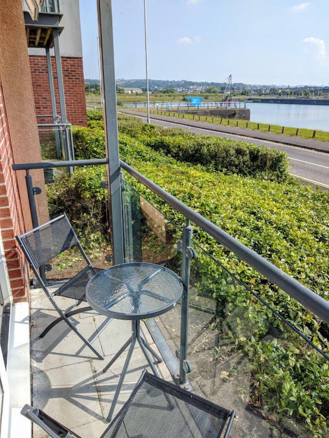 Coastal Apartments - Wales Swansea Dış mekan fotoğraf